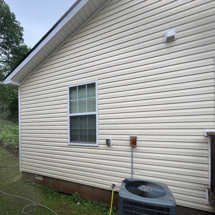 Pressure washing services in Knoxville, TN Pressure washing services in Knoxville, TN
