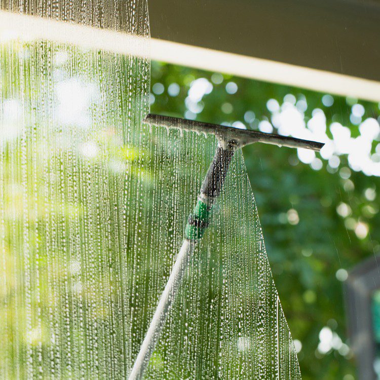Pressure washing services in Knoxville, TN Pressure washing services in Knoxville, TN